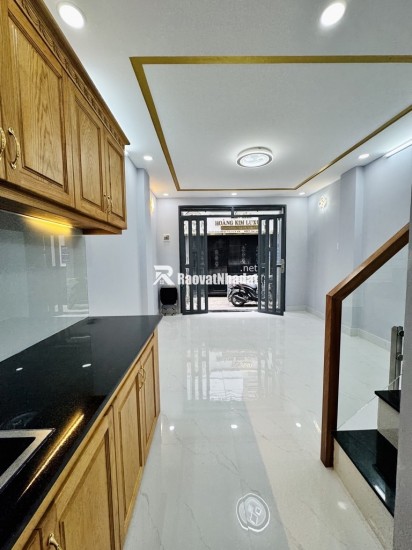 VIP QUẬN 10 – ĐỒNG NAI – SÁT MẶT TIỀN – 4 TẦNG BTCT – HẺM XH VF3 – NHỈNH 6 TỶ.